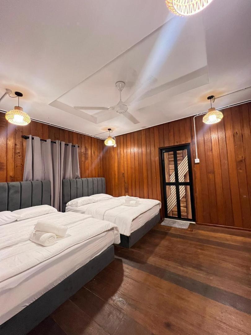 Kayangan Crystal Chalet كامبونغ كوالا بيسوت المظهر الخارجي الصورة